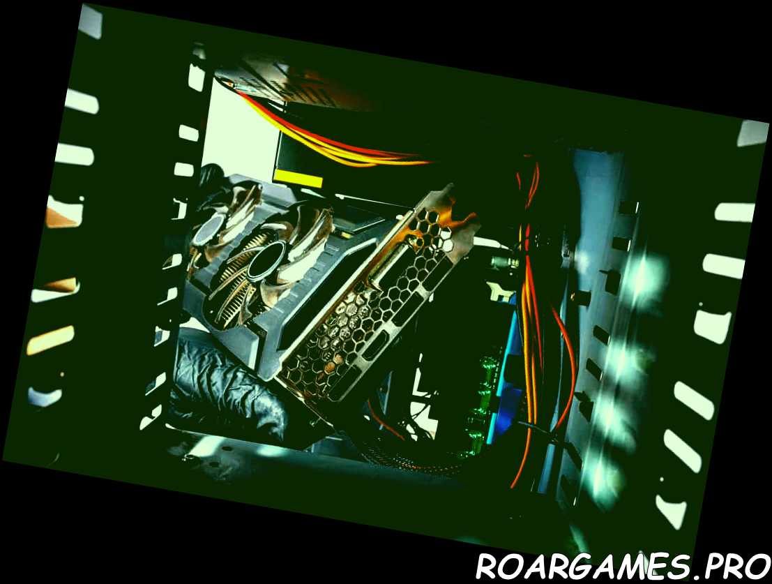 trabajador técnico que instala la tarjeta gráfica gpu en una caja de PC de escritorio
