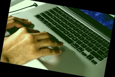 Three fingers3